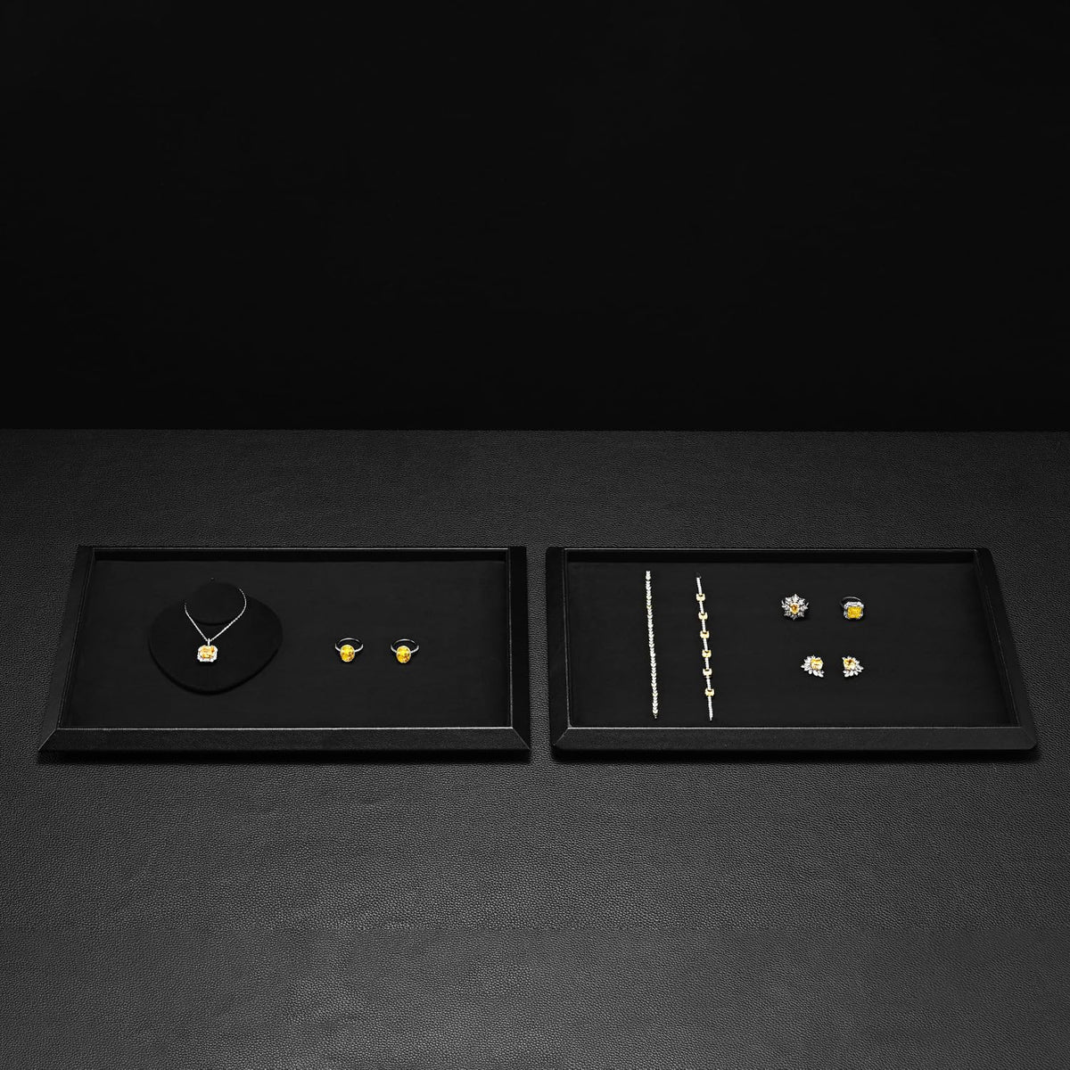 Oirlv Black Leather Jewelry Display Tray with Microfiber Lining, Premium Square Corner Organizer