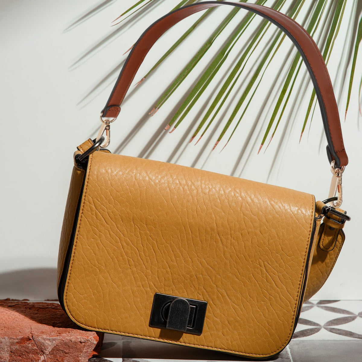 Prasacco Brown Leather Purse Strap Handle 19 Inch Bag Strap Replacement with Swivel Clasps, Short Style, Short Style, Please Confirm the Size Information