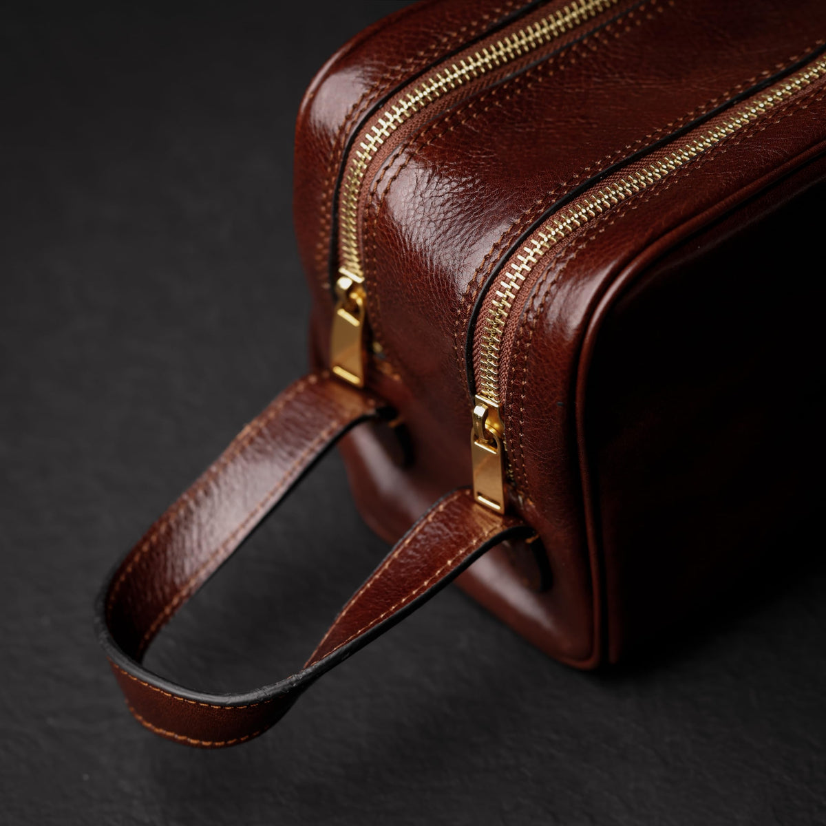 Time Resistance Leather Cosmetic Bag - Italian Toiletry Dopp Kit (Brown)