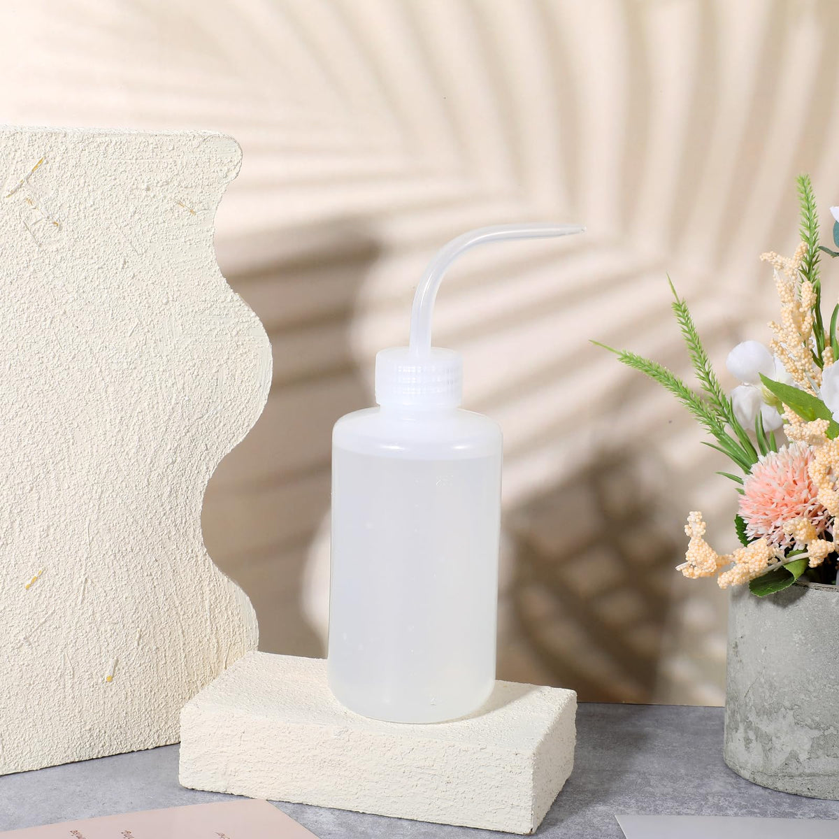 12 Pcs 250ml Plastic Safety Wash Bottles, 8oz, Multipurpose: Watering Plants, Cleaning Tools, Labware, Experiments Ustils