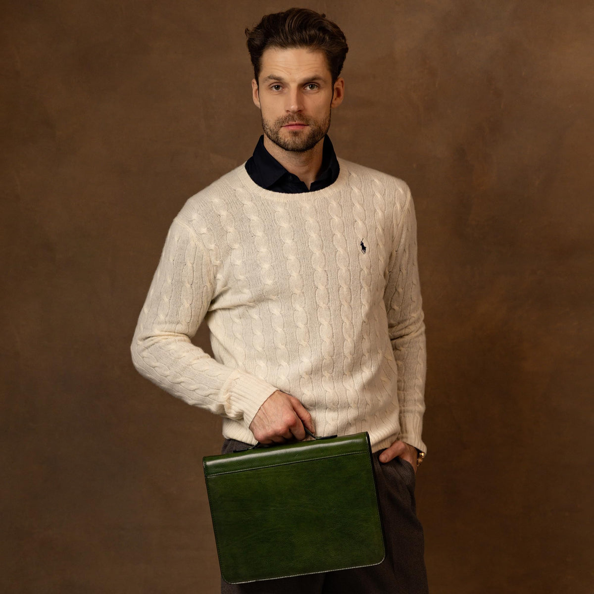 Time Resistance Leather Portfolio – Document Bag with Carry Handle – Tablet Size Case Made in Italy (Green)