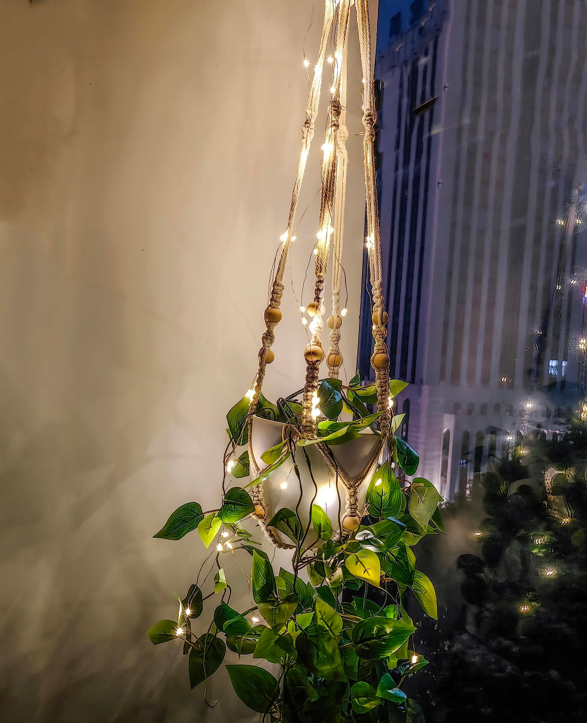 Comtelek Fake Hanging Plants with Lights Artificial Plants for Home Decor Macrame Plant Hanger with Fake Vines Faux Hanging Planter for Wall Ceiling Bedroom Bathroom Kitchen Office Boho Decor Indoor
