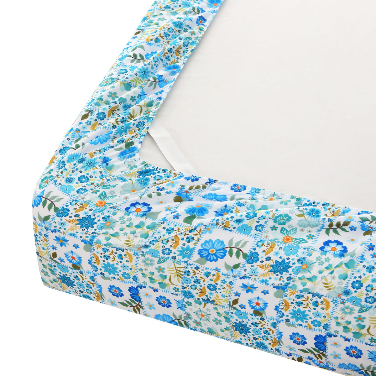 Mooreeke Cozy Pastoral Microfiber Printed Full Sheet Set - Soft & Breathable Blue Green Floral Patchwork Bed Sheets with Extra Deep Pocket - Non-Slip Fitted Design - Floral Patchwork Pattern - Full