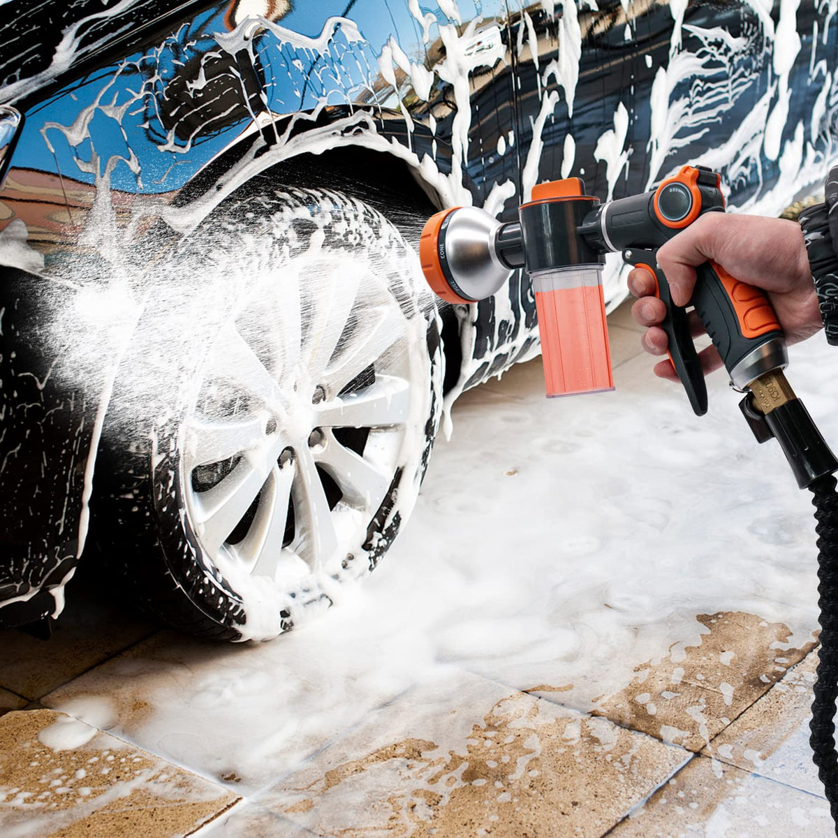 Garden Hose Nozzle,8 Patterns Hose Sprayer High Pressure,Heavy Duty Dog Wash,Metal Water Hose Nozzle with Soap Dispenser,Car Wash Foam Gun with A Car Wash Mitt