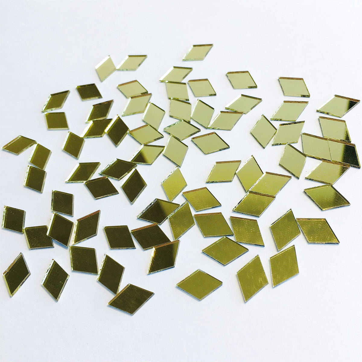 200 Pcs Mini Diamond Shape Mirror Mosaic Tiles for Craft Work, Disco Ball Mirror, Home Decor (Gold)
