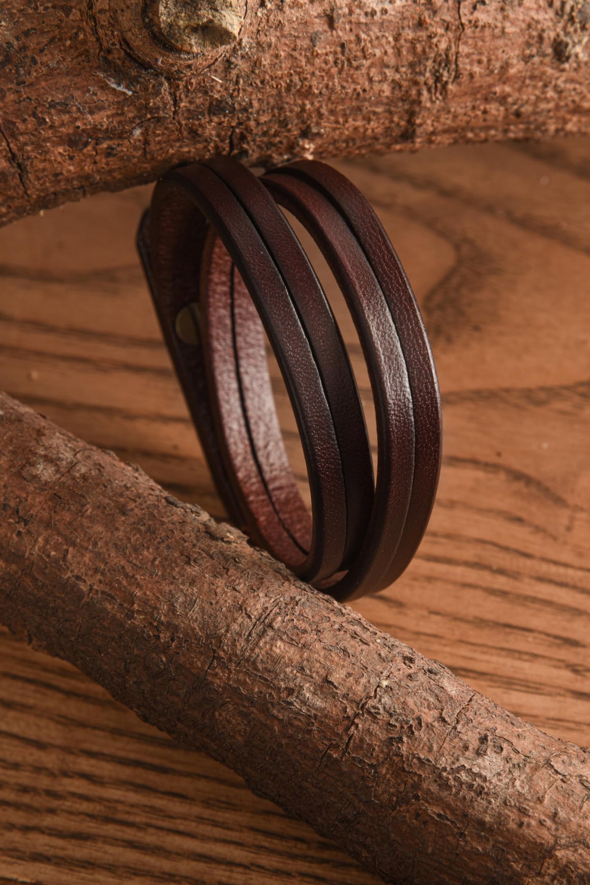 HAQUIL Artisanal Multi-Wrap Brown Leather Bracelet with Vintage Metal Accents for Men