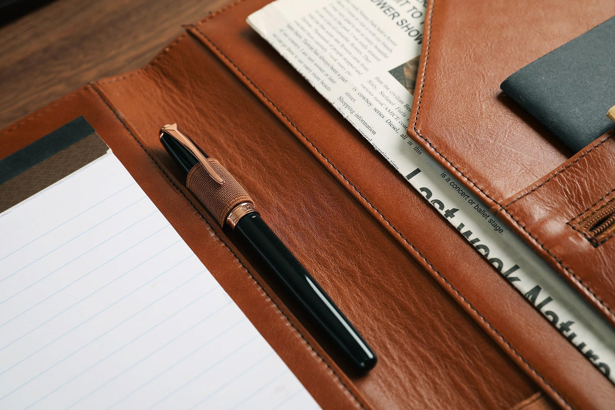 Personalized Leather Padfolio for Lefty, Business Portfolio Binder with Clipboard, Legal Pad Portfolio Folder for Men/Women - Oil Brown