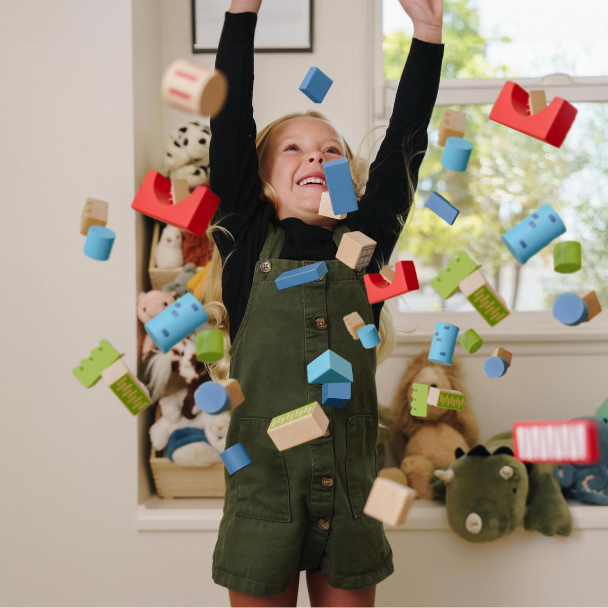 Discovery™ Wood Castle Blocks 80-Piece [Amazon Exclusive] Natural Wooden Building & Stacking Set, Imagination & Creativity Kids Activity Kit, Preschool Toddler Child Safe, Learning Playset Toy