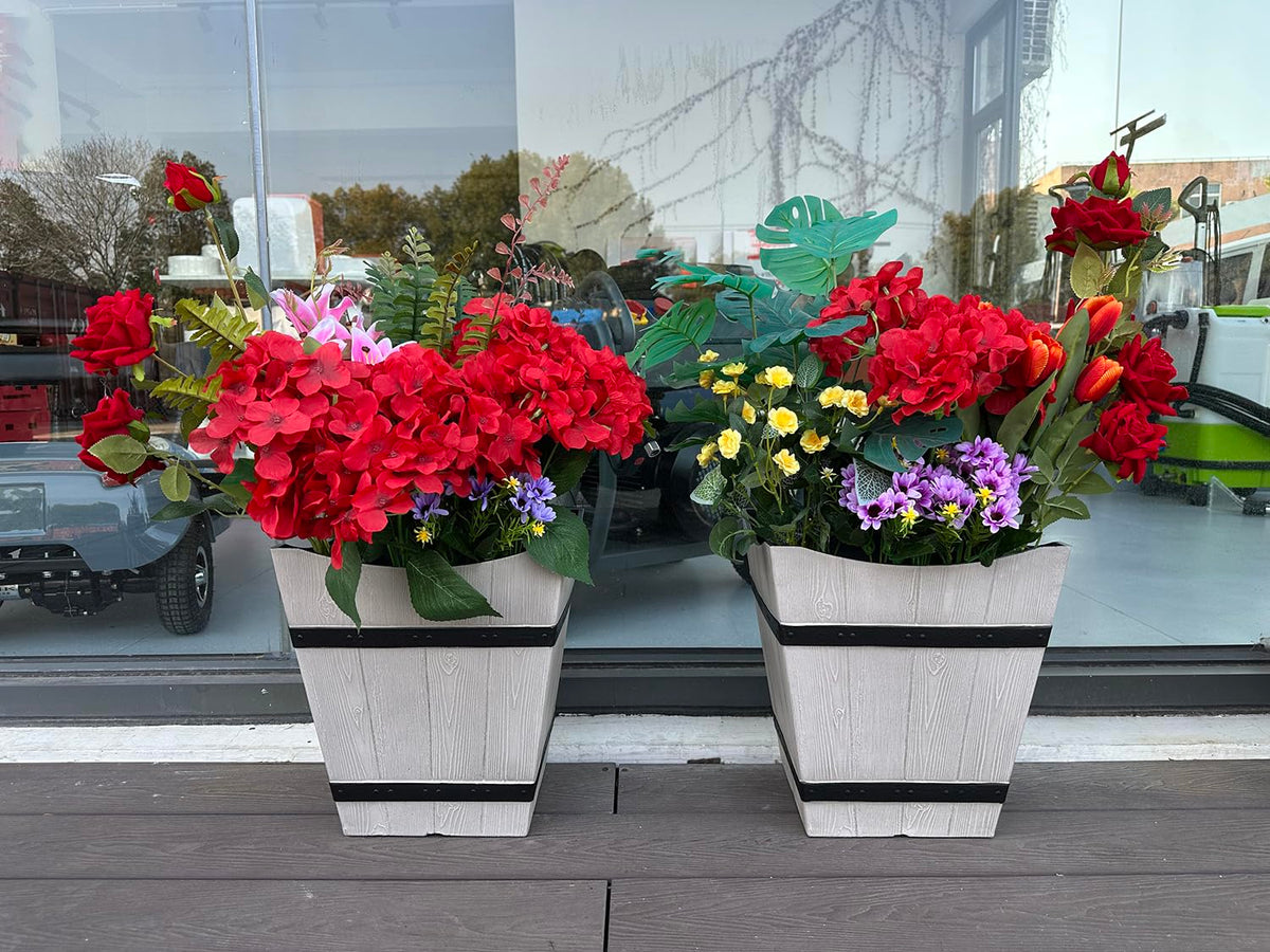 LLyFreira 2 Pack 13 Inch Plant Pots,Indoor & Outdoor Flower Pots,Plastic Planters