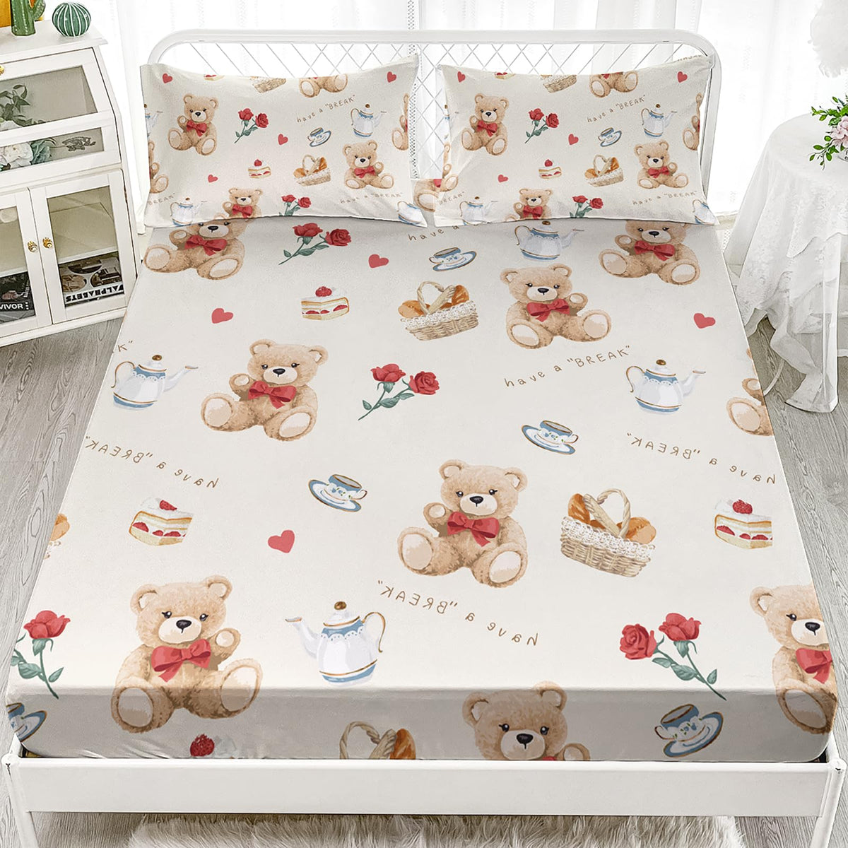 AILONEN Cute Teddy Bear Fitted Sheet Set Queen Size,Cartoon Desserts Red Rose Bed Sheet Set for Kids Girls,Kawaii Animal Theme Bow Tie Bear Fitted Sheet with 2 Pillowcases,3Pcs