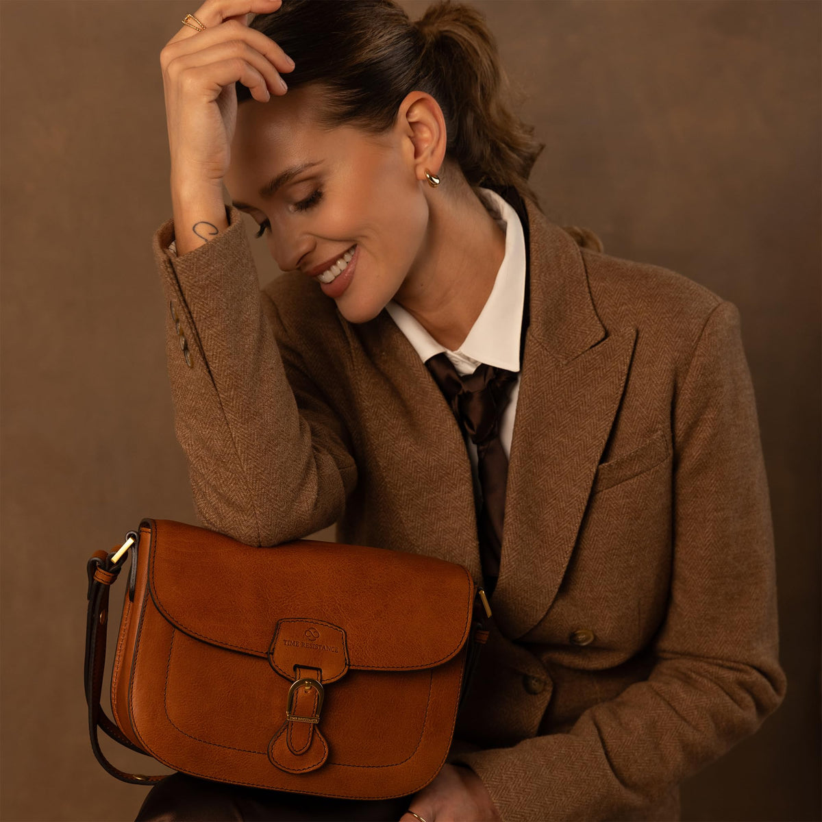 Time Resistance Leather Shoulder Bag – Saddle Bag with Magnetic Closure - Leather Handbag for Women (Cognac Brown)