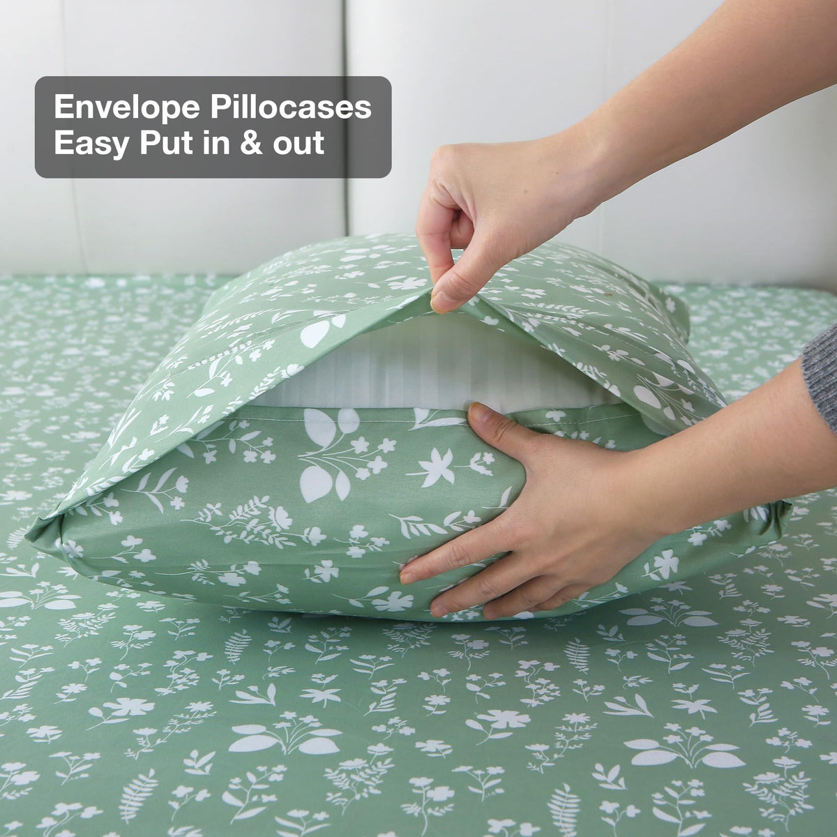 Viviland Sage Green Full Sheet Set - 4 Piece Vintage Green Flower Patterned Bed Sheets - Soft, Breathable Microfiber Floral Sheets with Deep Pocket, Non-Slip Fitted Sheets & Pillowcases