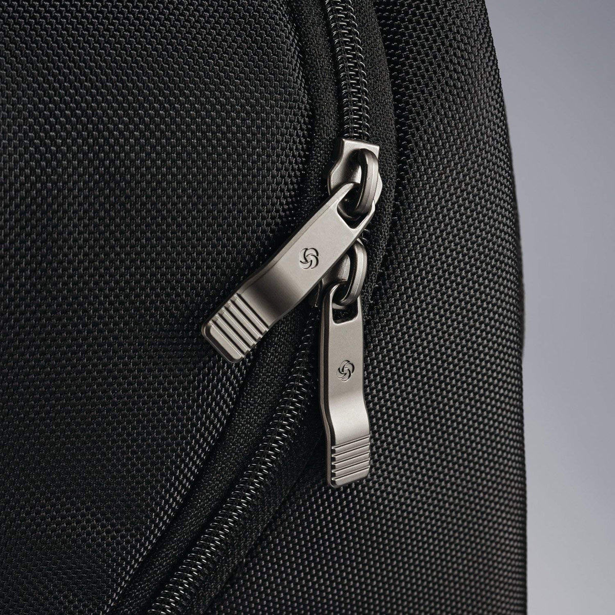 Samsonite Kombi Business Backpack – Ballistic Nylon, 15.6” Laptop Compartment, Tablet Pocket, SmartSleeve™, Multi-Pocket Organizer, Padded Straps & Back, Top Handle, Fleece-Lined Accessory Pocket