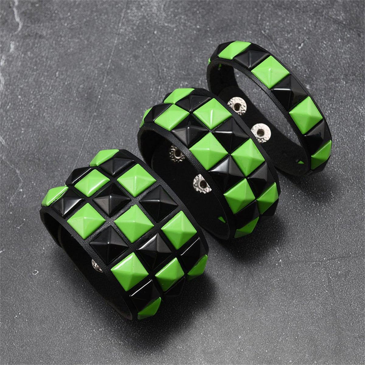 Dreuyet 3 Piece Checkered Leather Bracelet Set Black White PU Wristband Adjustable Gothic Punk Style Halloween Accessories for Men Women (Black Green)