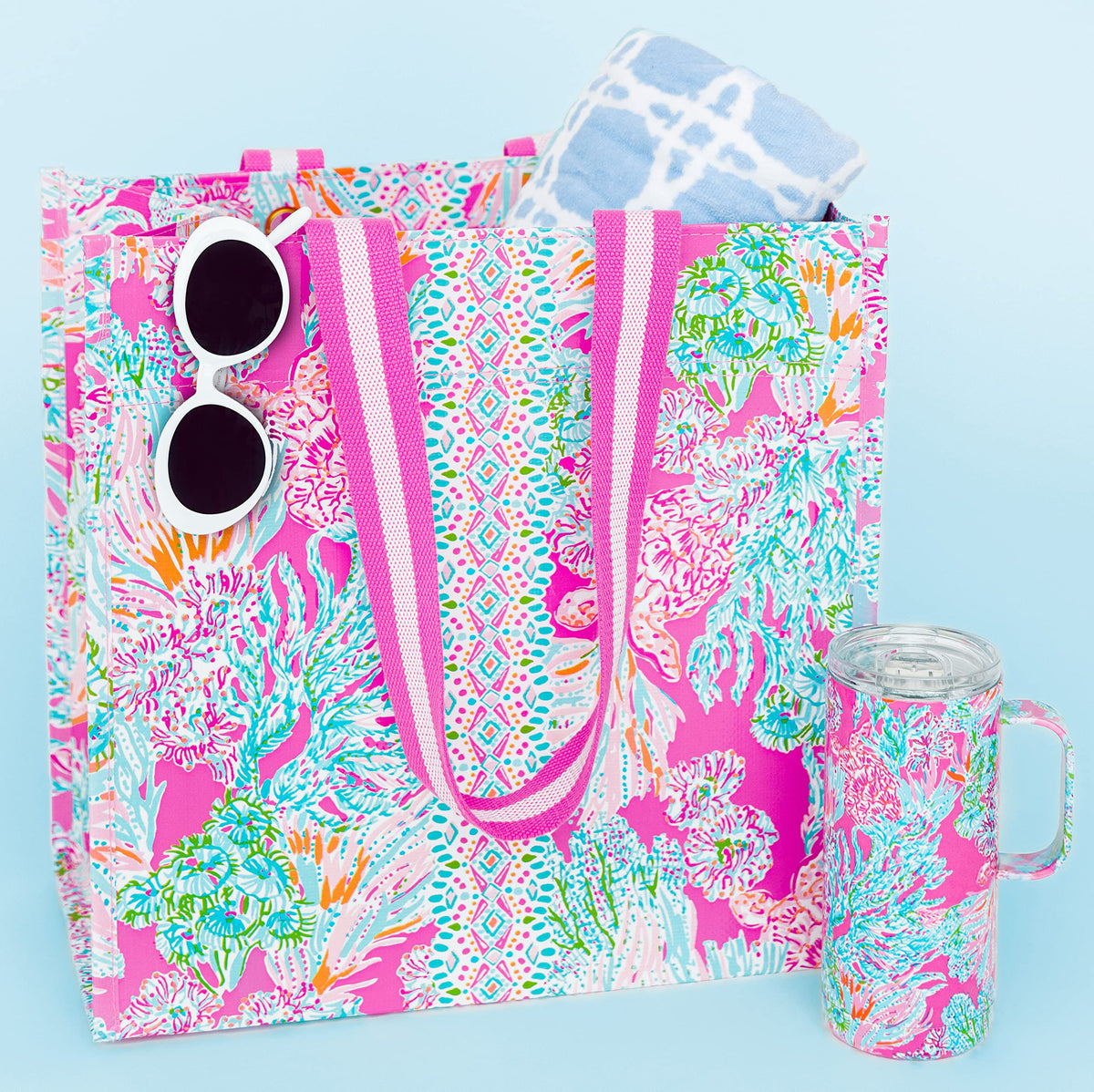 Lilly Pulitzer Pink Market Shopper Bag, Reusable Grocery Tote, Shoulder Bag for Produce or Travel, Seaing Things (Pack of 2)