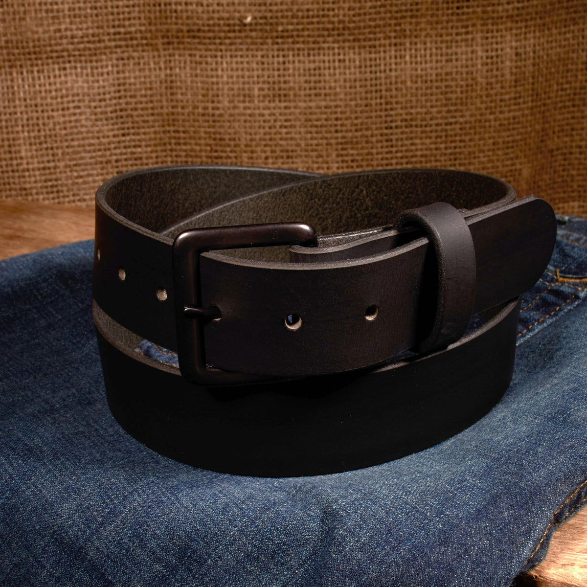 Nohma Leather, Men's Leather Belt, Made in USA, Full-Grain Leather, Casual Everyday Wear Belts, Amish Handmade (Black 5550-GM, 44" (Size 40 Pants) - Check Size Guide)