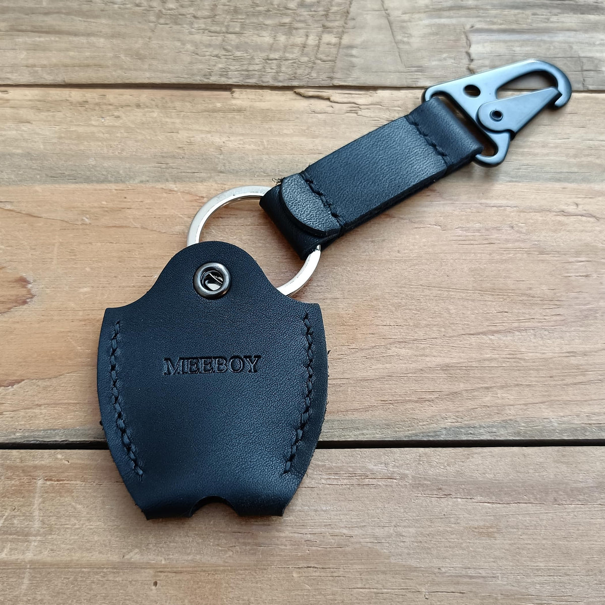 MEEBOY Handmade Leather car Key Sleeve for Broken Key car Key Cover for Men and Women (Black)