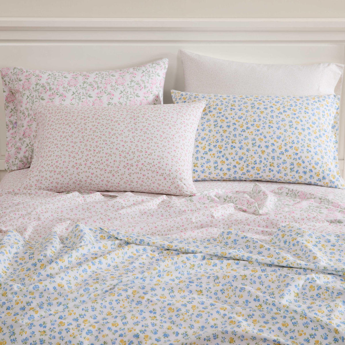 Laura Ashley - Twin Sheet Set, Crisp & Cool Cotton Percale Bedding for Year Round Comfort, Deep Pocket, Bed Sheets with Matching Pillowcase (Ditsy Doodle Blue)