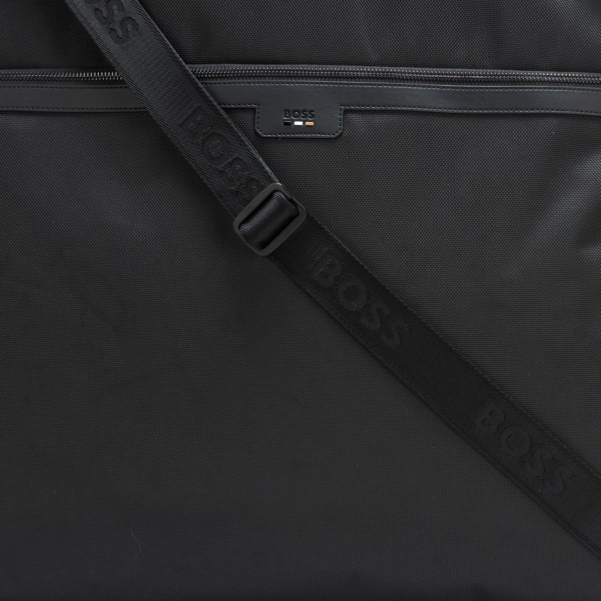 BOSS, Ray Friendly Leather Suit Garment Bag, Catfish Black, One Size