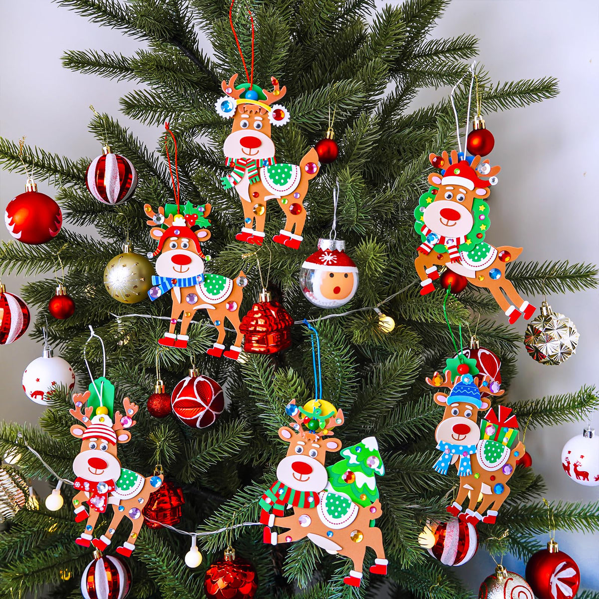 Winlyn 24 Sets Christmas Craft Kits Winter Crafts DIY Xmas Reindeer Ornaments Decorations Festive Foam Stickers Christmas Arts and Crafts for Kids Holiday Home Classroom Art Activities Party Favors