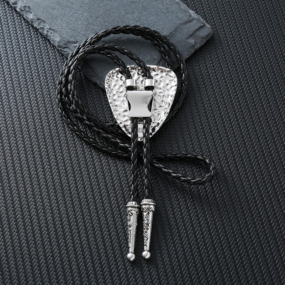 GelConnie Bolo Tie Black Vincent Vega Bolo Tie for Men Women Goth Cowboy String Ties Western Bolero Ties Men