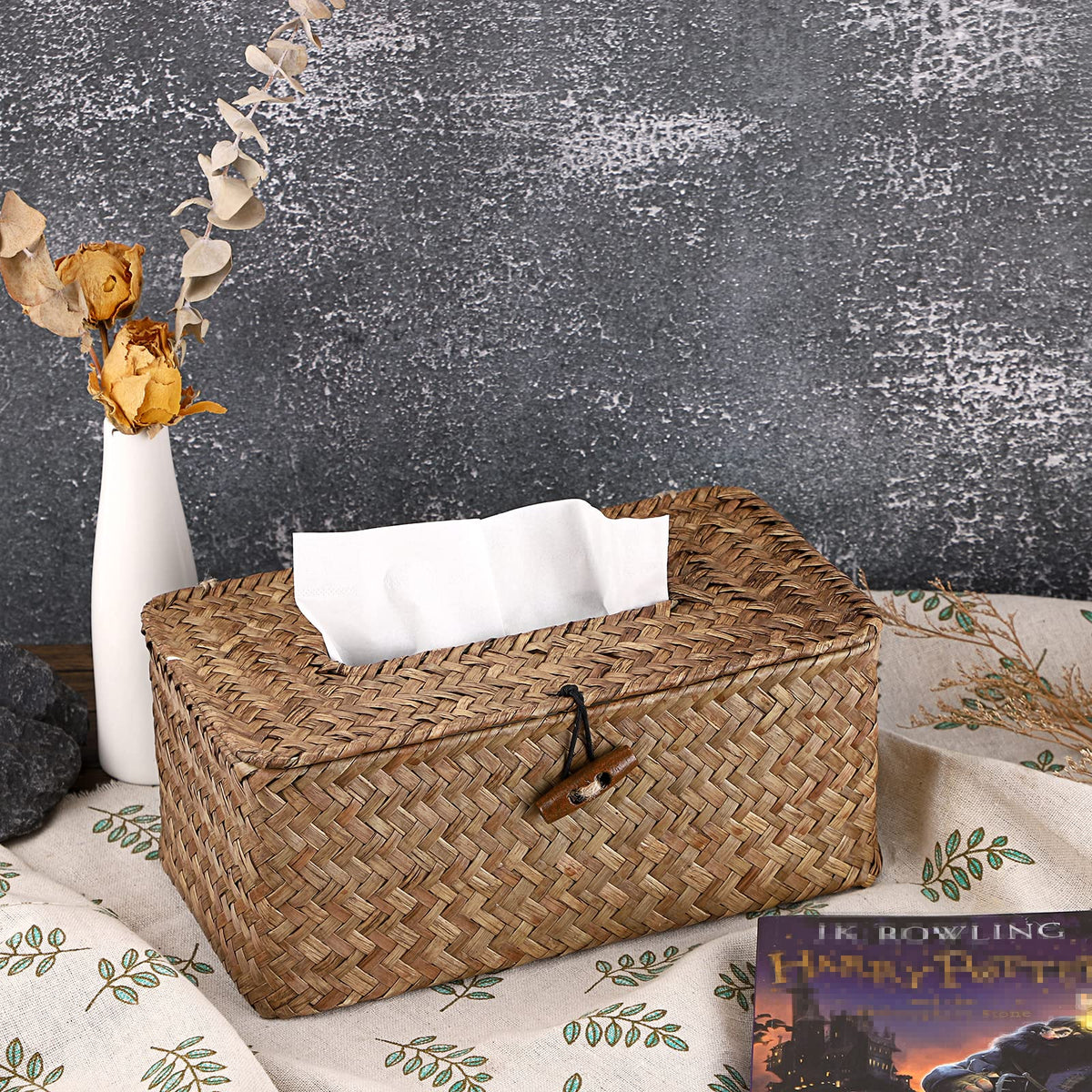 Sumnacon Tissue Box Cover Rectangle Tissue Box Seagrass Tissue Box Holder Woven Tissue Holder Decorative Tissue Cover for Bathroom Tissue Box Cover Rectangular for Home Office Table Coffee
