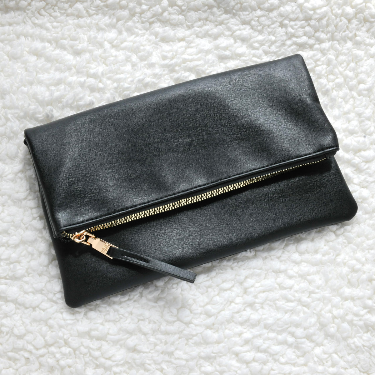 Women's Zipper Foldover Clutch Vegan Leather Envelope Cross body Bag with Chain Strap (Black)