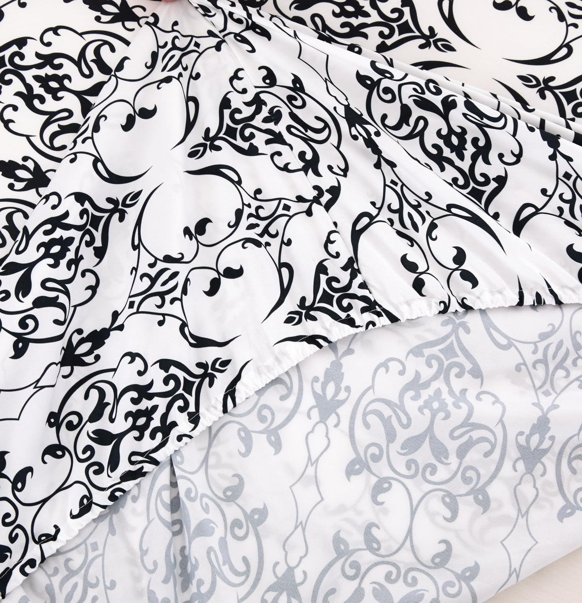 Spirit Linen home 6-Piece Twin Size Bed Sheet Set - Deep Pocket, Scroll Pattern, Soft and Breathable Bed Sheets, Microfiber Material, Includes 1 Fitted, 1 Flat, 4 Pillowcases - Black/White Scroll